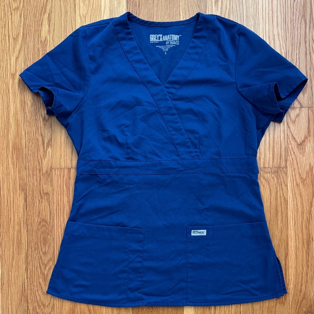 Greys anatomy royal blue scrub top